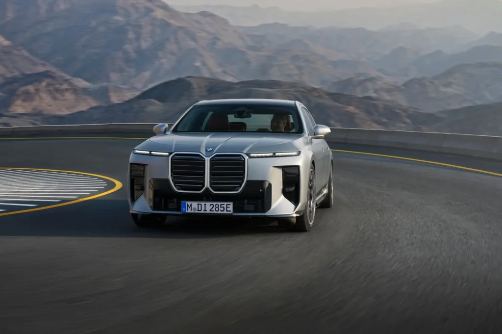 The new BMW 7 Series arrives with the BMW i7, offering improved electric range through Gen6 battery tech and a bold Neue Klasse design language