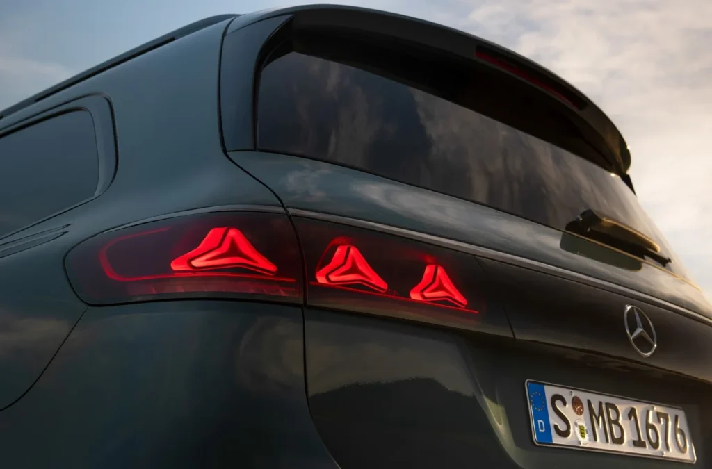 Mercedes-Benz GLS evolves with GLS power, MBUX Superscreen tech and S-Class comfort as Mercedes refines its flagship SUV