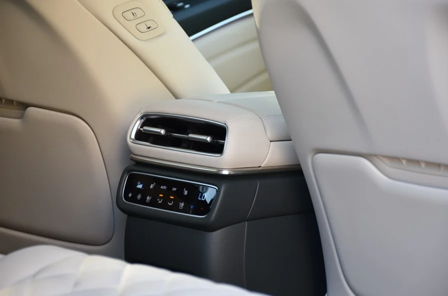 Our review of the Genesis GV80 explores how its 3.5-litre twin-turbo V6 petrol engine and AWD performance challenge BMW and Mercedes in the luxury SUV market