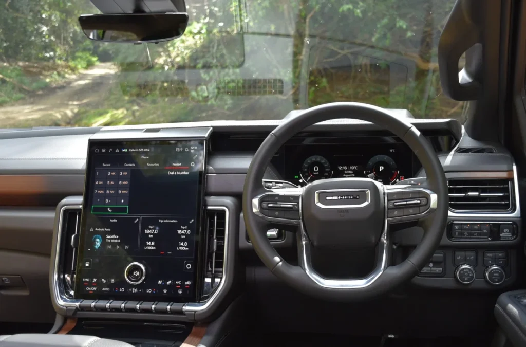 Bad car software, cluttered car screens, a confused infotainment system and buried touchscreen controls are making modern interiors harder to use