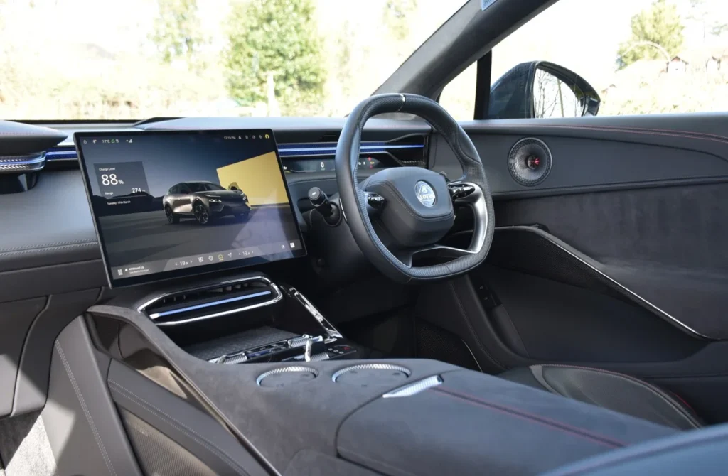 Bad car software, cluttered car screens, a confused infotainment system and buried touchscreen controls are making modern interiors harder to use