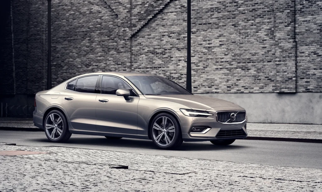 Volvo S60 T5 Inscription makes a used luxury sedan compelling with Pilot Assist, massaging seats and strong long-distance comfort.