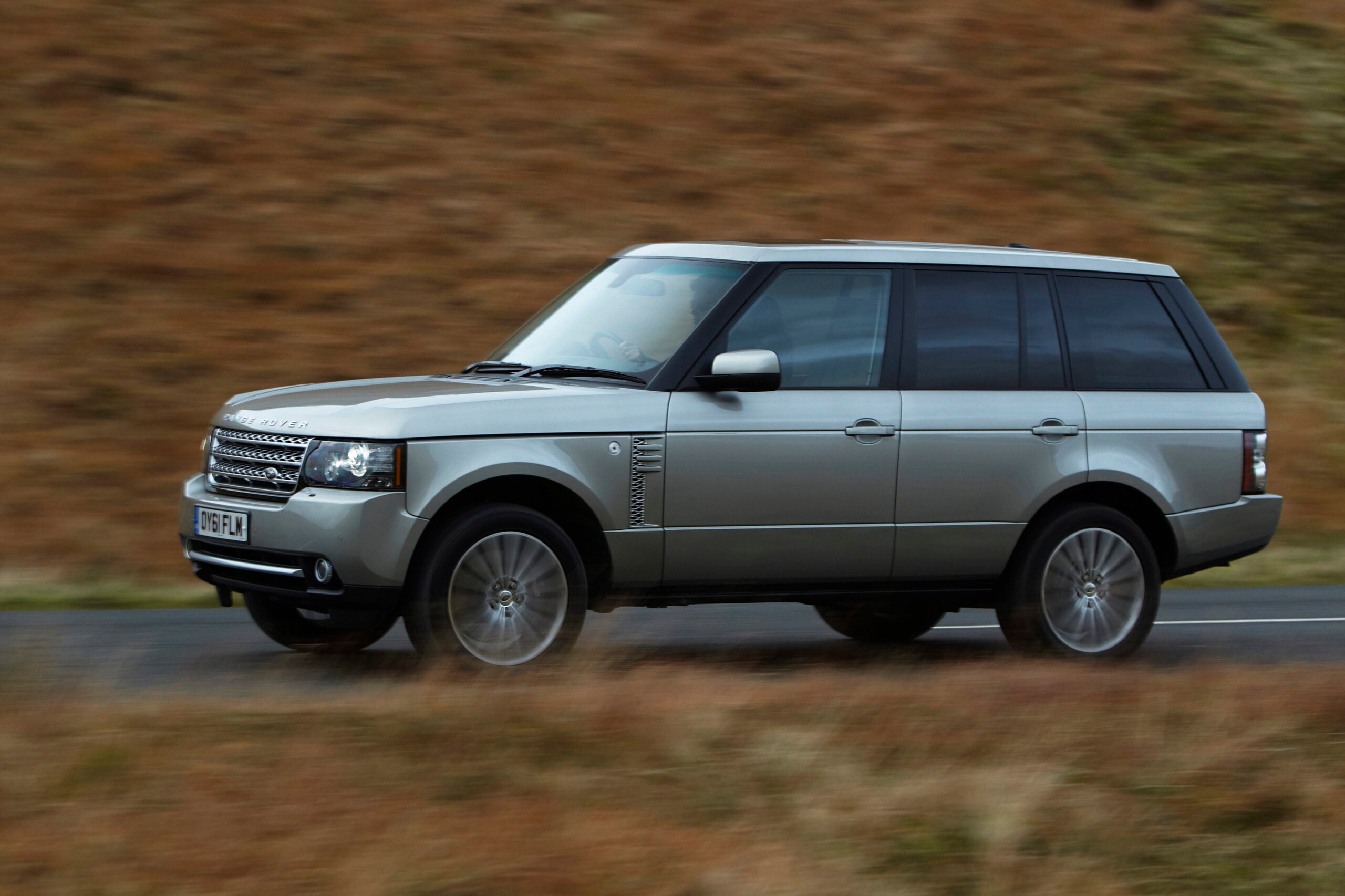 L322 Range Rover advice covering used Range Rover checks, air suspension faults and Range Rover diesel buying risks.
