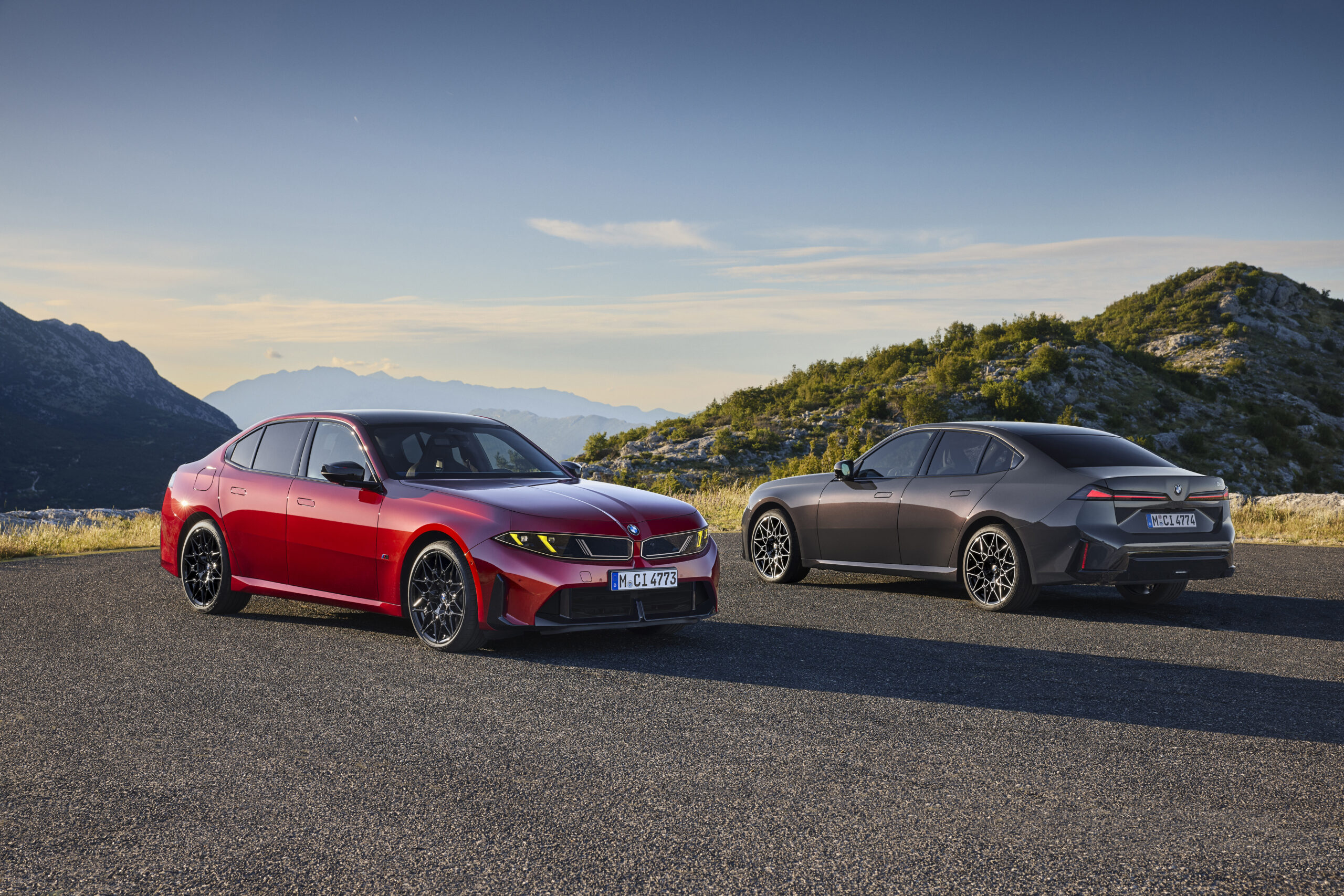 BMW 3 Series brings BMW i3 range, M350 xDrive pace and Neue Klasse technology to Australia, but its digital cabin raises concerns.